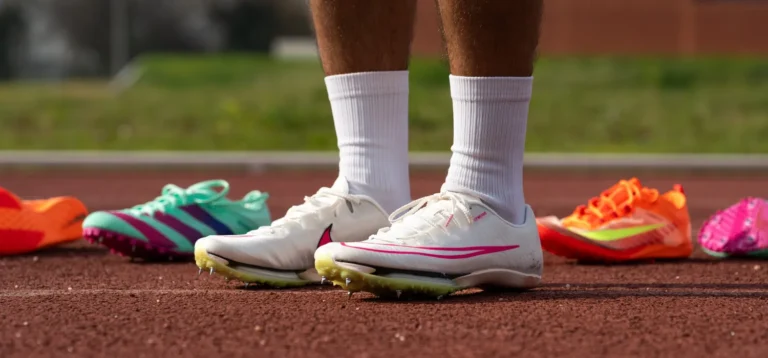 sports_shoes_cleats_1x
